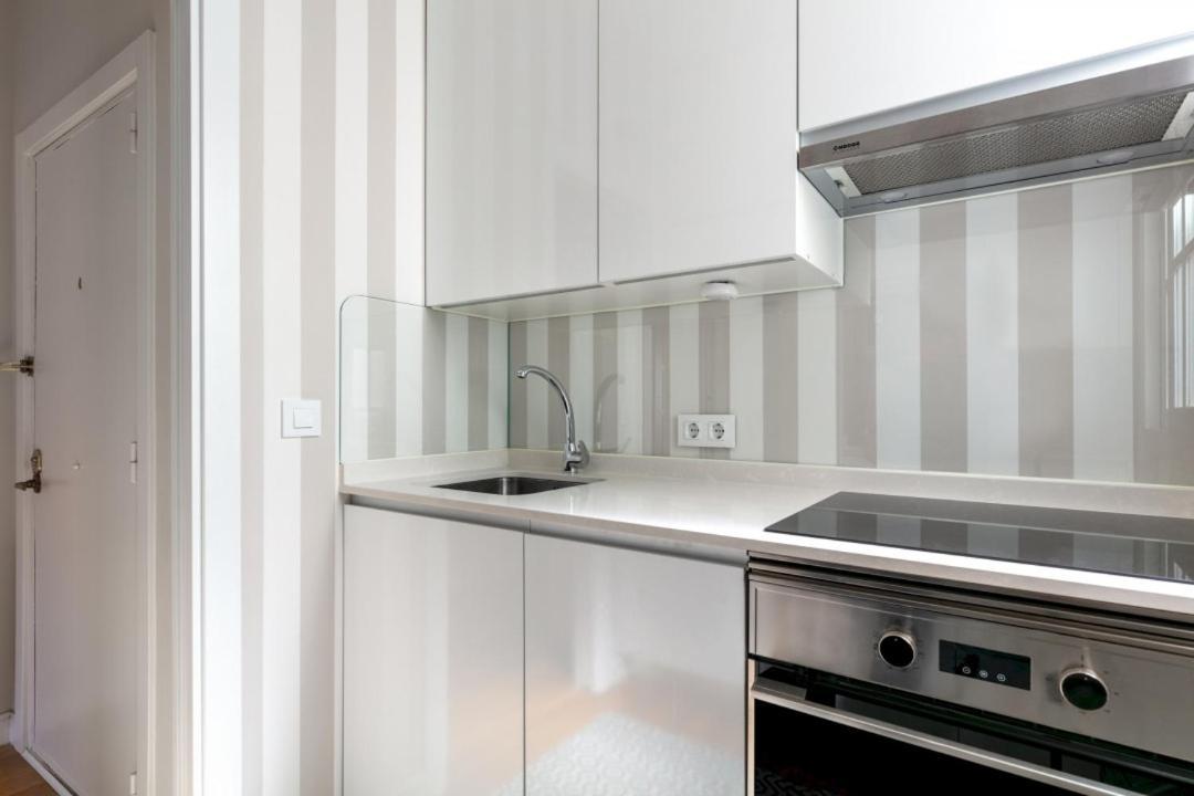 Bright With Views - 2Bd 1Bth- Av America Madrid Buitenkant foto